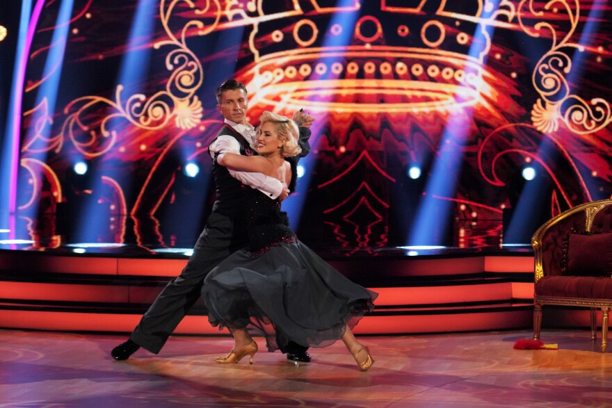 Όλα όσα συνέβησαν στο χθεσινό live του Dancing With The Stars - Το ζευγάρι που ενθουσίασε τους κριτές 