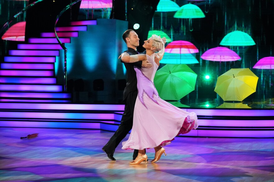 Όλα όσα συνέβησαν στο χθεσινό live του Dancing With The Stars - Το ζευγάρι που ενθουσίασε τους κριτές 