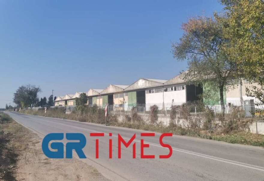 Στήνονται τα σκηνικά για τους «Αναλώσιμους 4» στη Θεσσαλονίκη - Δείτε βίντεο και φωτογραφίες