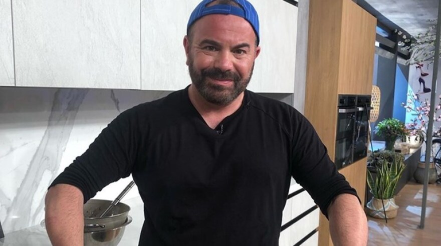 Τηλεόραση στα πρόθυρα νευρικής κρίσης και ο Καλλίδης στα λημέρια της Ελένης…