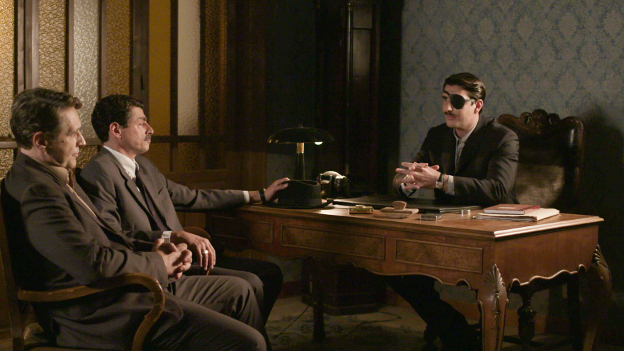 «Άγριες Μέλισσες»: Στο αποψινό επεισόδιο της σειράς η Γαλάτεια μεταφέρει μια ανησυχητική εξέλιξη στον Ακύλα