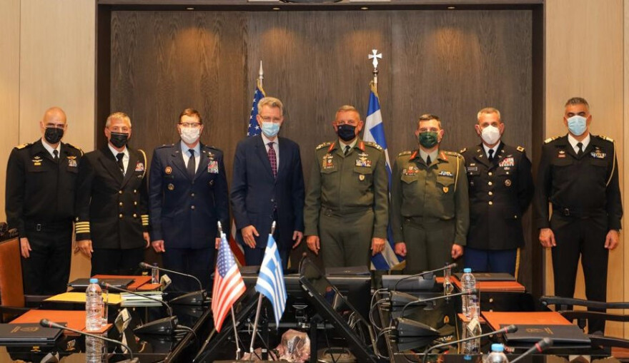 Υπεγράφη η εφαρμοστική διευθέτηση της αμυντικής συμφωνίας Ελλάδας – ΗΠΑ