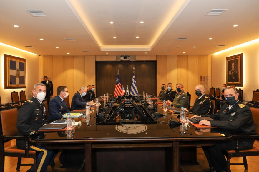 Υπεγράφη η εφαρμοστική διευθέτηση της αμυντικής συμφωνίας Ελλάδας – ΗΠΑ