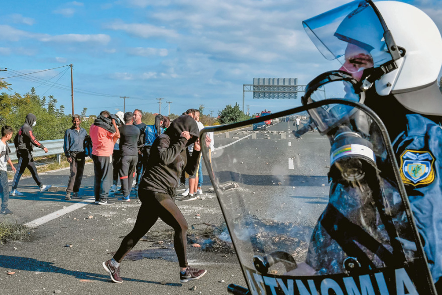 Έκθεση της ΕΛΑΣ: Το 50% της εγκληματικότητας στην Αττική προέρχεται από τους καταυλισμούς Ρομά
