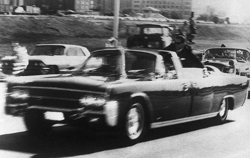 Ανατροπή στη δολοφονία του Κένεντι; Νέοι ισχυρισμοί ότι ο Όσβαλντ δεν ήταν ο δολοφόνος