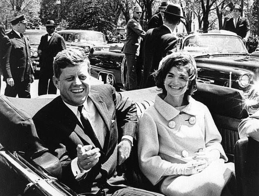 Ανατροπή στη δολοφονία του Κένεντι; Νέοι ισχυρισμοί ότι ο Όσβαλντ δεν ήταν ο δολοφόνος