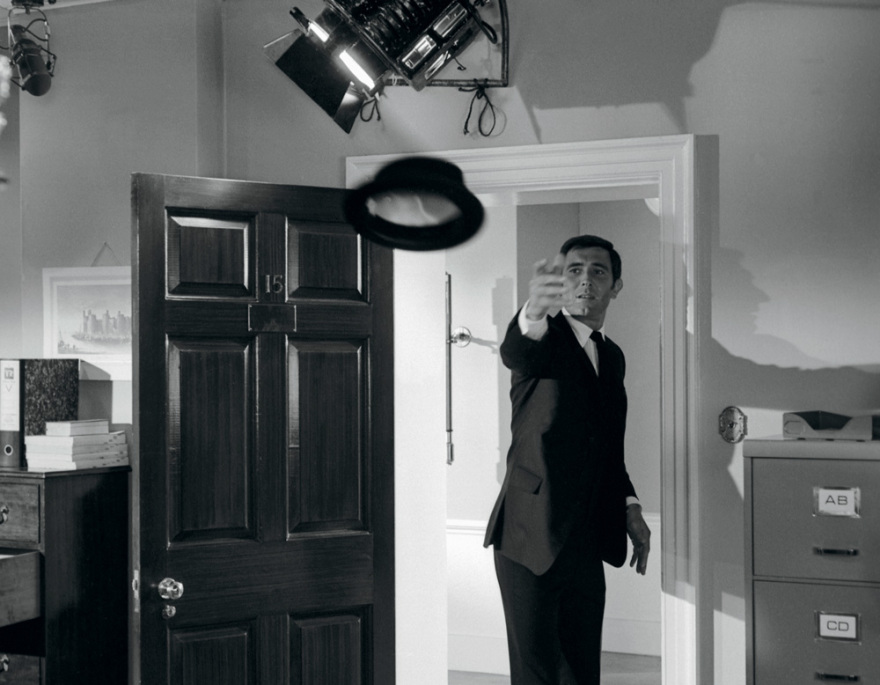 Ο ιστορικός του... Τζέιμς Μποντ αποκαλύπτει τα «πικάντικα» μυστικά των «πρακτόρων 007»