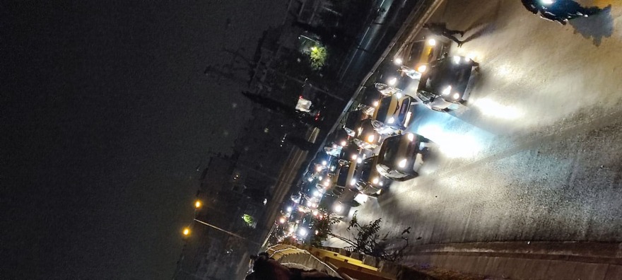 Φορτηγό συγκρούστηκε με ΙΧ στον Κηφισό - Αυξημένη η κίνηση των οχημάτων στην άνοδο