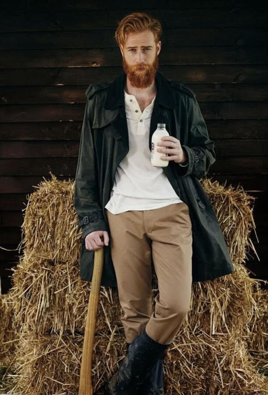 Γκουίλιαμ Πιου: Το «ασχημόπαπο» που κατέκτησε τις πασαρέλες έχει... κόκκινα γένια και κάποτε ζύγιζε 140 κιλά!