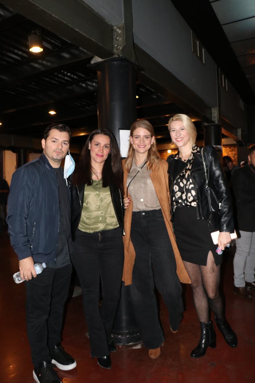 Με μεγάλη επιτυχία πραγματοποιήθηκε η επίσημη πρεμιέρα της παράστασης «Η Γυναίκα με τα Μαύρα»