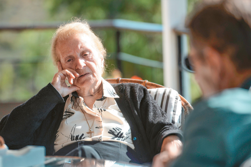 Καλάβρυτα 1943: «Hμουν μέσα στο φλεγόμενο σχολείο όταν άνοιξε η πόρτα»