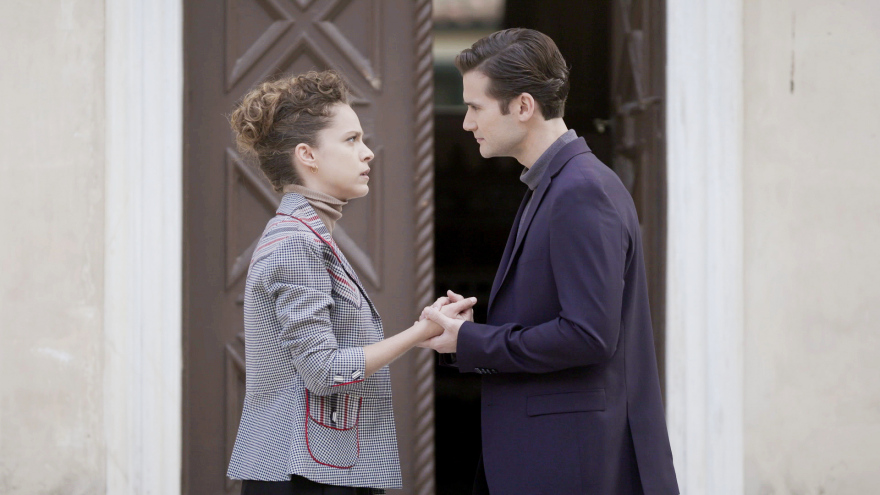 «Άγριες Μέλισσες»: Η συνύπαρξη του Δούκα και της Μυρσίνης με την Ασημίνα και τα παιδιά τους θα φέρει τριγμούς