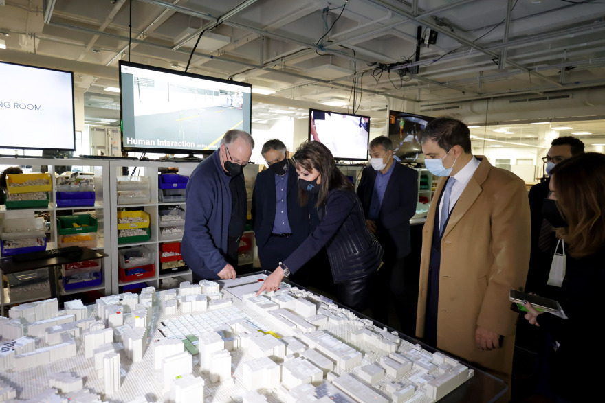 Συνάντηση της Προέδρου της Επιτροπής «Ελλάδα 2021» με Ελληνοαμερικανούς Βουλευτές