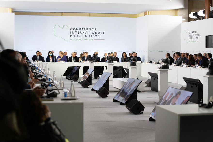 «Η Ελλάδα θα συζητήσει για την ΑΟΖ με τη νέα κυβέρνηση της Λιβύης» υπογράμμισε στο Παρίσι ο Μητσοτάκης