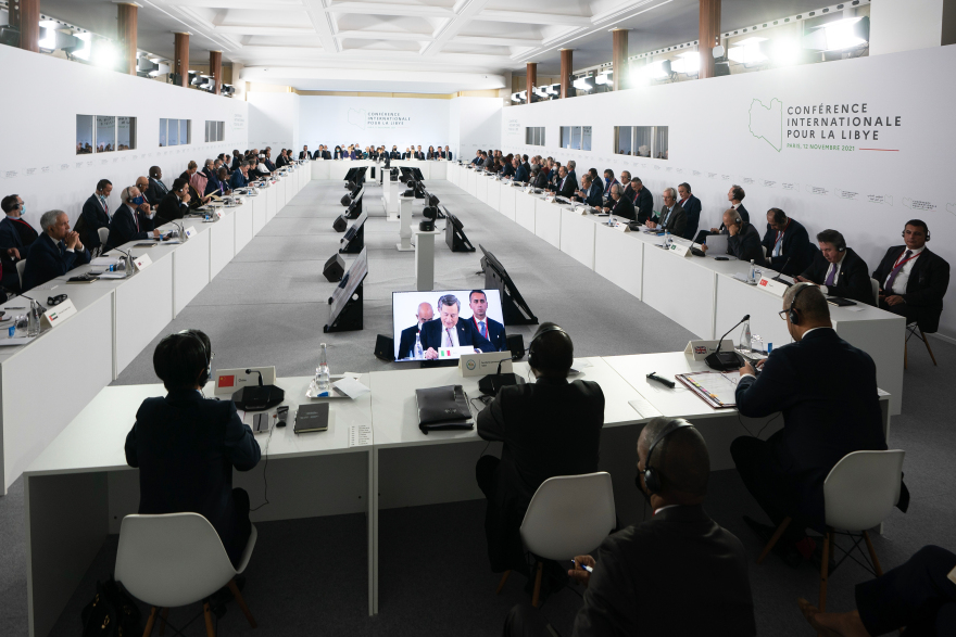 «Η Ελλάδα θα συζητήσει για την ΑΟΖ με τη νέα κυβέρνηση της Λιβύης» υπογράμμισε στο Παρίσι ο Μητσοτάκης