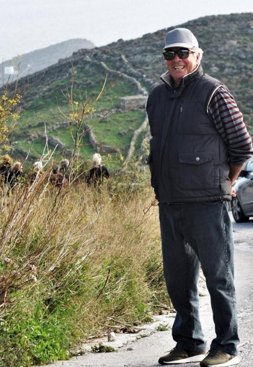 Η Τήνος απέκτησε ένα νέο ανοιχτό θέατρο