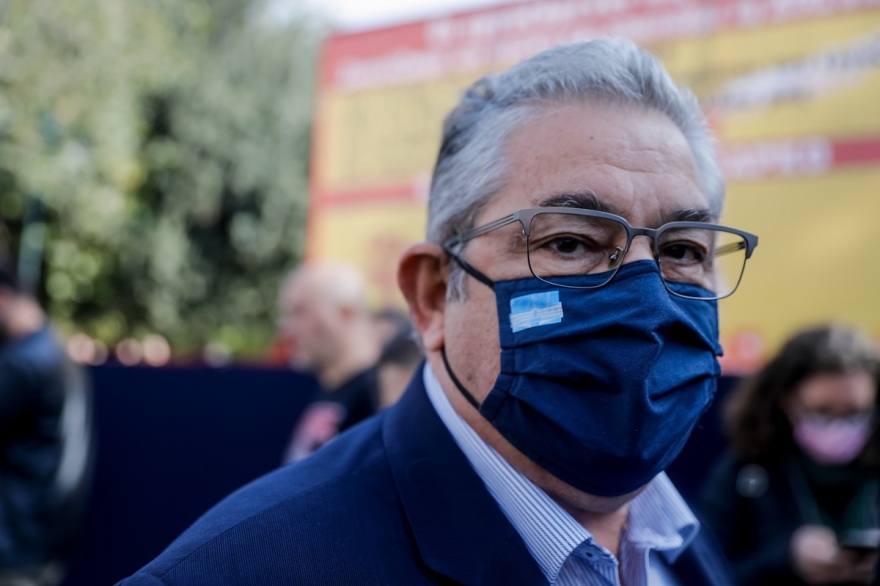 Εργαζόμενοι της ΛΑΡΚΟ συγκεντρώθηκαν στο Σύνταγμα - Ανοίγουν οι δρόμοι 