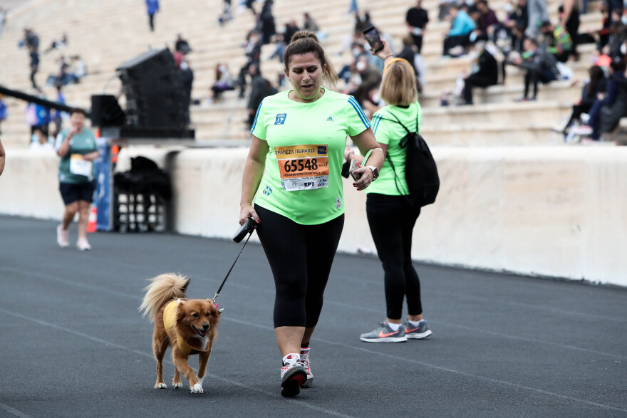 Ο 38ος Αυθεντικός Μαραθώνιος της Αθήνας σε 25 κλικ