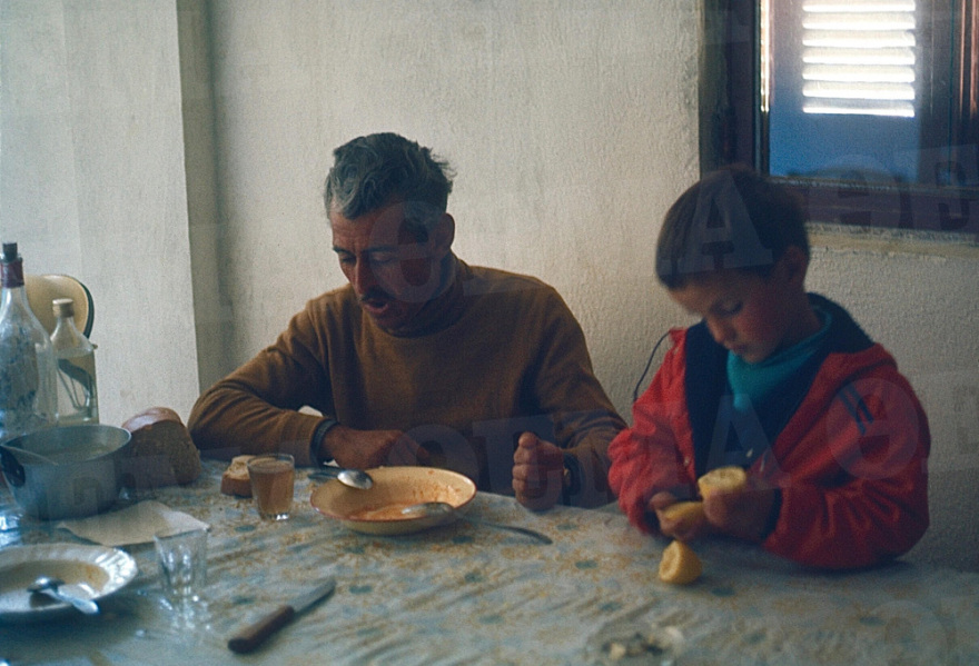 Πολυτεχνείο: Η ιστορία του Διονύση Μαυρογένη - Οκτώ μήνες φυγάς στα βουνά της Κρήτης ως την πτώση της χούντας