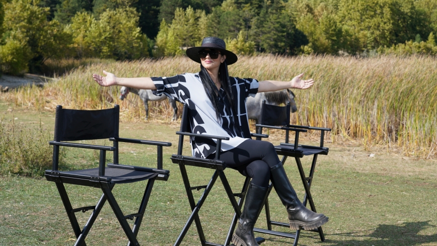 Οι διαγωνιζόμενοι στο αποψινό επεισόδιο του GNTM ετοιμάζονται για... κάμπινγκ 