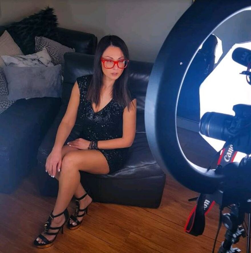 Η πρόεδρος του Ιωνικού και εκλεκτή του Βαγγέλη Τσάπα έτοιμη να παραιτηθεί μετά την εξαφάνιση του Έλληνα crypto