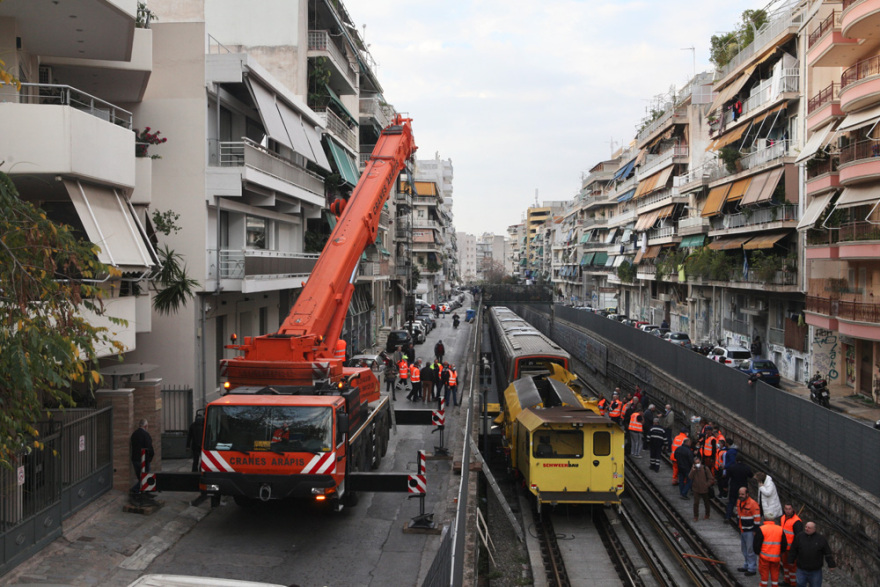 Δυστύχημα στον ΗΣΑΠ: Ένας νεκρός και δύο τραυματίες μετά από σύγκρουση βαγονιών στον ηλεκτρικό 