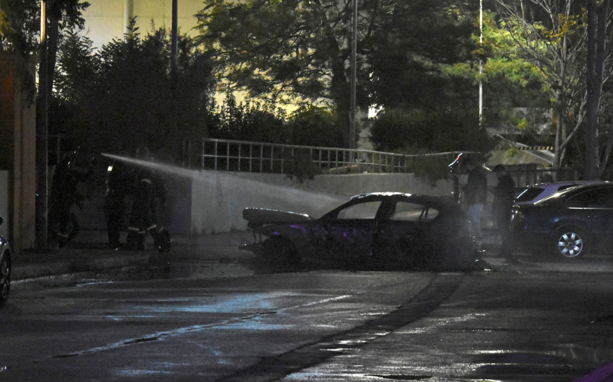 Νίκαια: Πυροβολισμοί με έναν νεκρό και έναν τραυματία σε βενζινάδικο