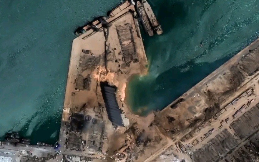 Ρωσία: Δορυφορικές φωτογραφίες με το πριν και το μετά της έκρηξης στη Βηρυτό από την Roskosmos