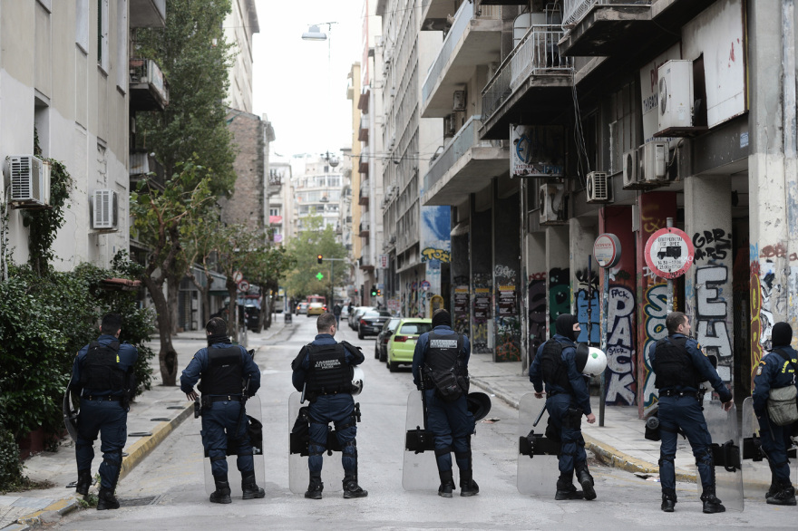 Πολυτεχνείο: Σε αστυνομικό κλοιό τα Εξάρχεια