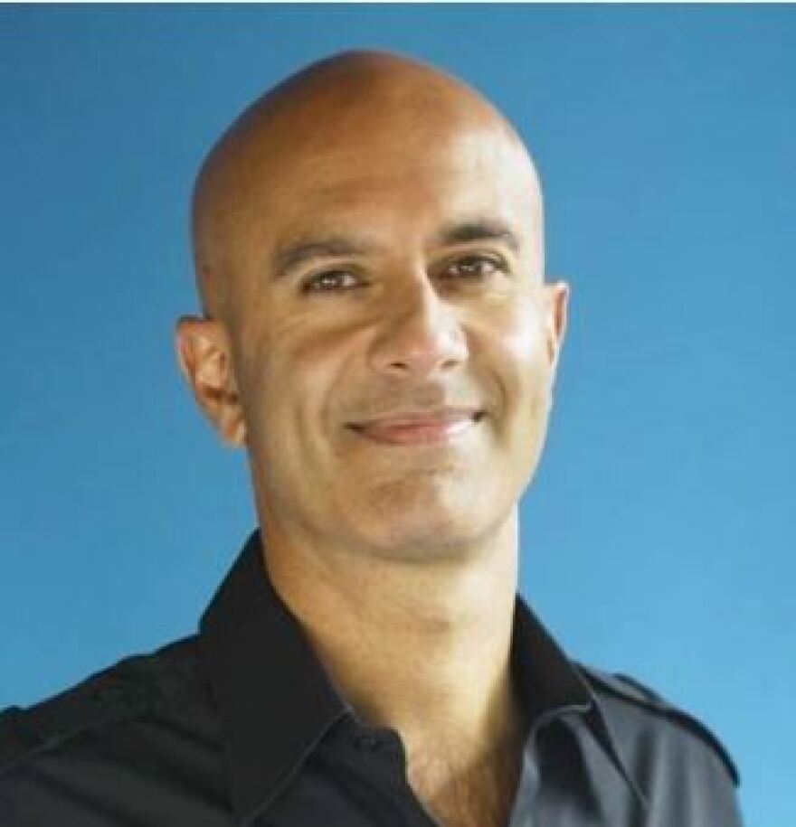 «Ο ήρωας της διπλανής πόρτας» από τον Ρόμπιν Σάρμα