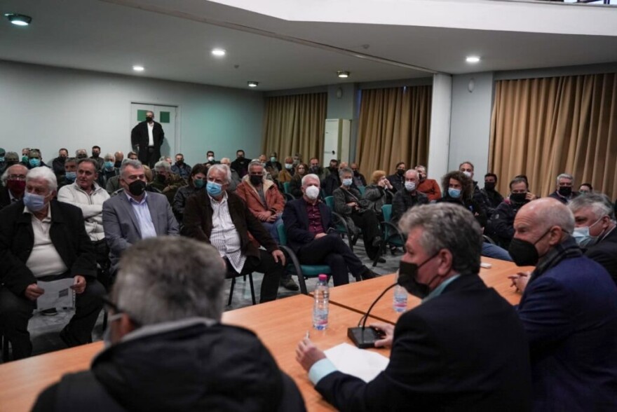 Εκλογές στο ΚΙΝΑΛ: «Debate» με πολίτες έκανε ο Γιώργος Παπανδρέου στην Τρίπολη