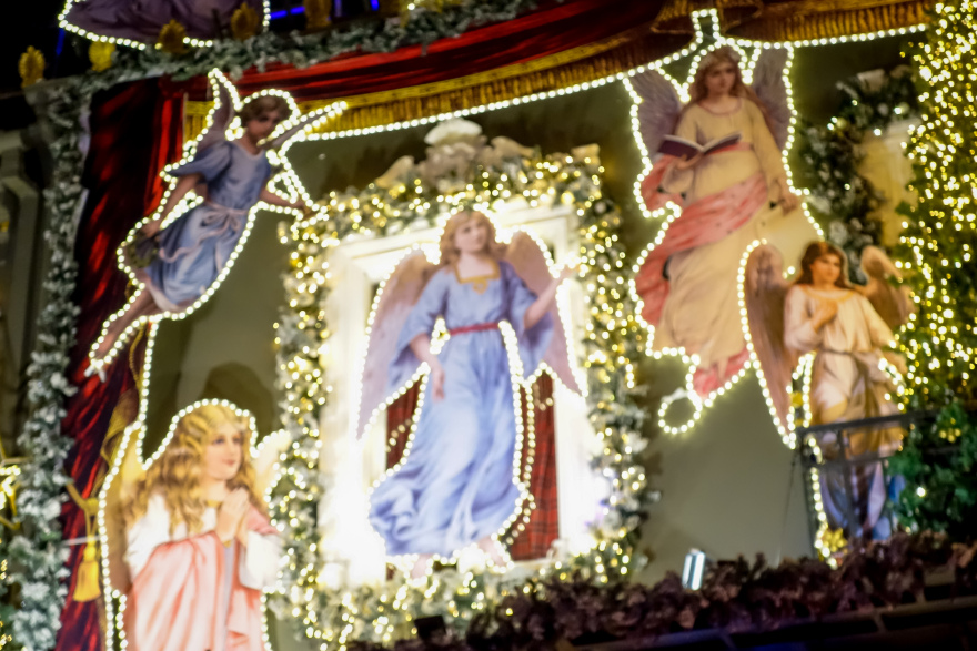 Χριστούγεννα 2021: Δείτε βίντεο και φωτογραφίες από τον γιορτινό στολισμό της Αθήνας