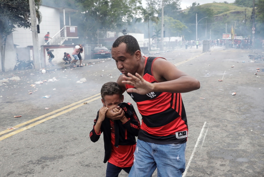  «Λαοθάλασσα» και επεισόδια κατά την αναχώρηση της Φλαμέγκο για τον τελικό του Κόπα Λιμπερταδόρες - Δείτε βίντεο