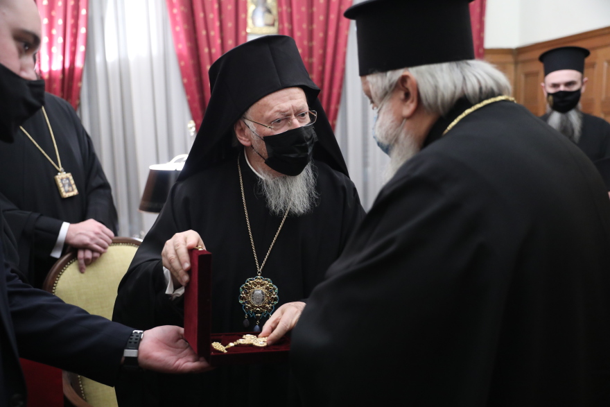 Εγκάρδια συνάντηση Βαρθολομαίου - Ιερώνυμου στην Αρχιεπισκοπή