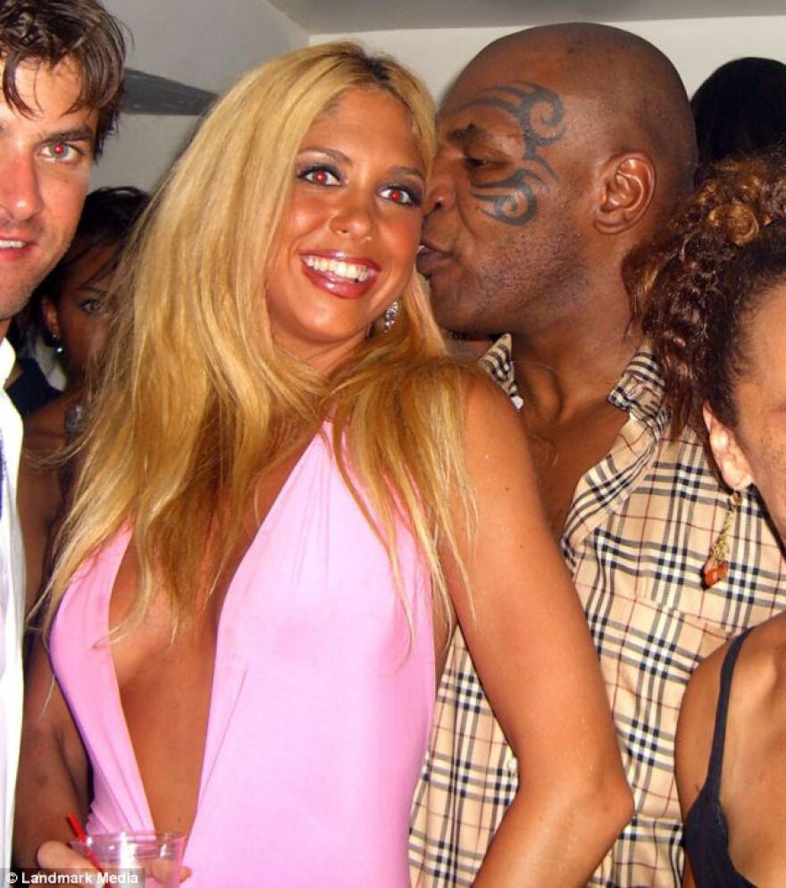 «Ο Τάισον έκανε σεξ πριν από αγώνες για να μην σκοτώσει, έκρυβε κορίτσια σε μπάνια και αποδυτήρια» αποκαλύπτει ο σοφέρ του