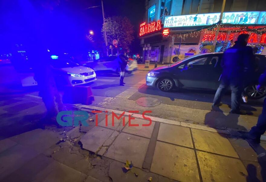 Θεσσαλονίκη: Τροχαίο με ντελιβερά- Ο οδηγός του ΙΧ που το προκάλεσε ακινητοποιήθηκε μετά από καταδίωξη