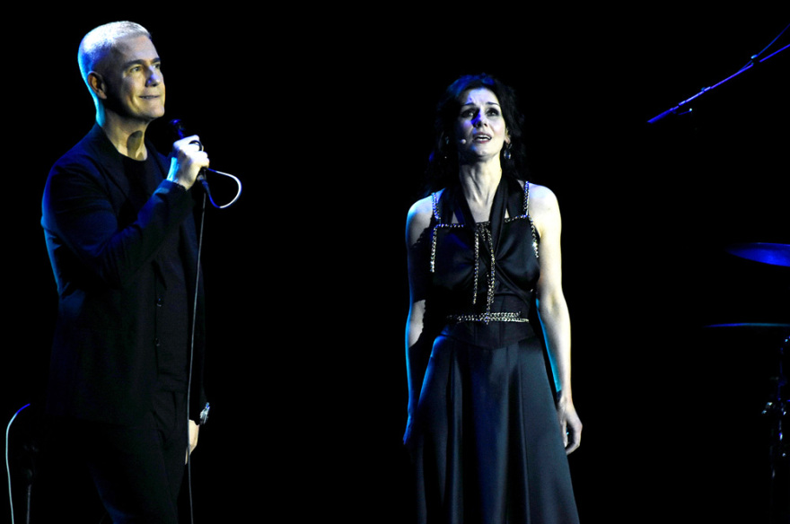 Αποθεώθηκαν οι Emma Shapplin και ο Alessandro Safina