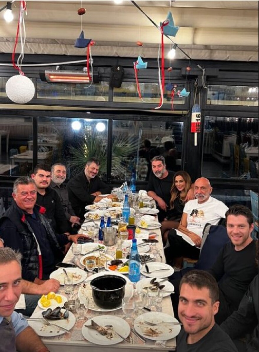 Δέσποινα Βανδή - Βασίλης Μπισμπίκης: Έκαναν την πρώτη τους επίσημη κοινή εμφάνιση