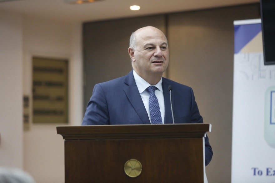 Πρώην υπουργοί ενώνουν δυνάμεις κατά των καθυστερήσεων στην απονομή της Δικαιοσύνης