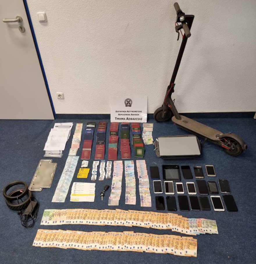 Εξαρθρώθηκε κύκλωμα διακίνησης αλλοδαπών, η μέθοδος «Hawala» και τα 5.000 ευρώ για κάθε μεταφορά