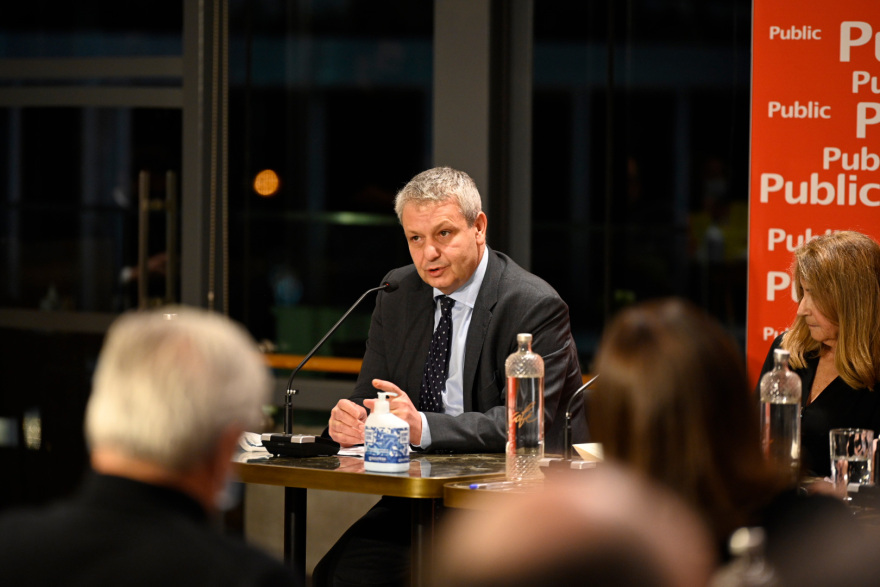 Η παρουσίαση του βιβλίου του Ευάγγελου Βενιζέλου 