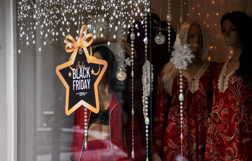 Black Friday: Συγκρατημένη αισιοδοξία από τους καταστηματάρχες - Οι πέντε κανόνες για να μην πέσουμε θύματα επιτήδειων