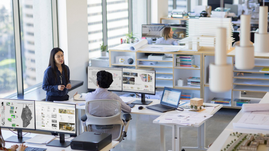 Τεχνολογική επανάσταση στην Ελλάδα - Ξένοι κολοσσοί επενδύουν σε Cloud και Data Centers