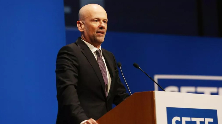 Ρέτσος: Ο τουρισμός προσέθεσε 2 επιπλέον μονάδες στο ΑΕΠ - Αισιοδοξία για το 2022