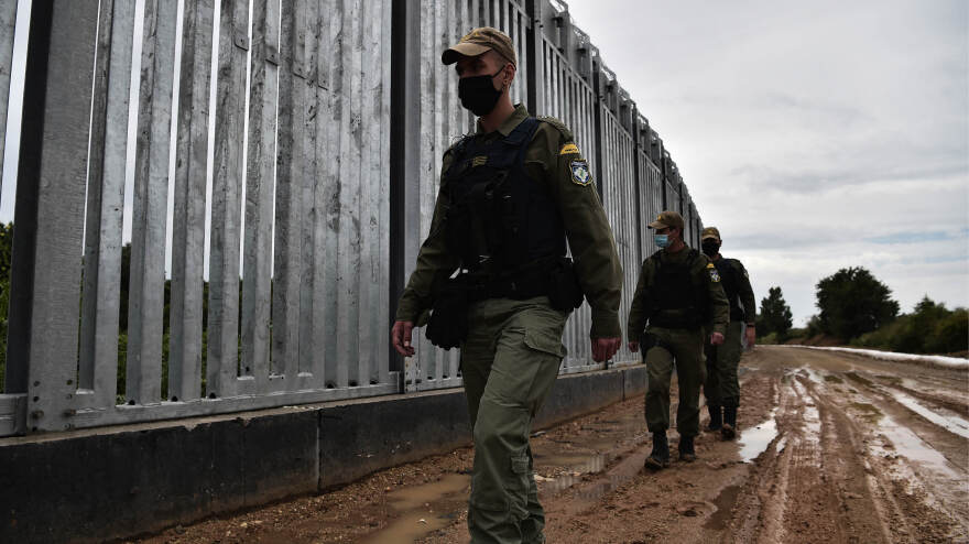 Σκηνικό διπλής κρίσης προσπαθεί να δημιουργήσει η Αγκυρα