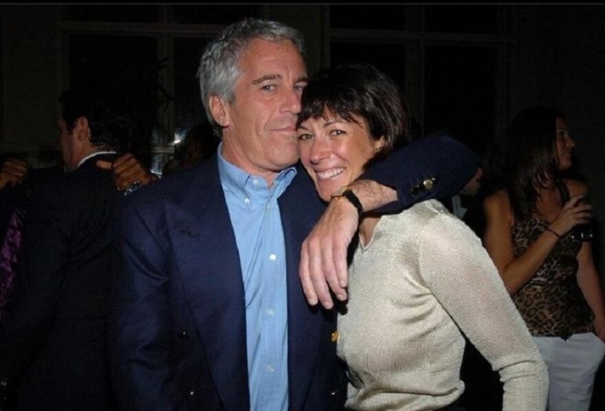 Υπόθεση Επστάιν: Θα «κελαηδήσει» ονόματα  η Γκισλέιν Μάξγουελ για να μειώσει την ποινή της; 