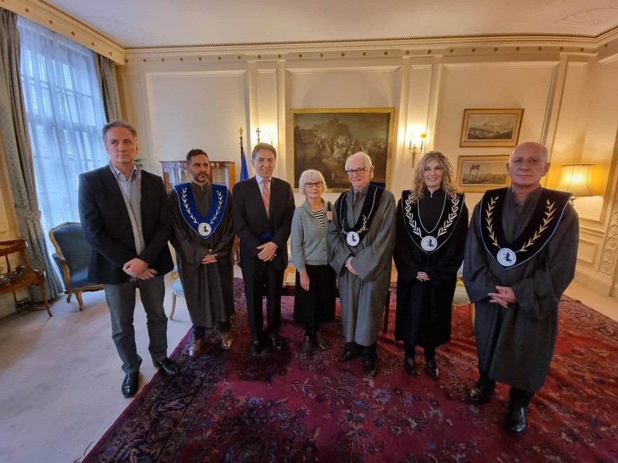 Κεν Λόουτς: «Τα Γλυπτά του Παρθενώνα είναι κλεμμένα και πρέπει να επιστρέψουν στην Ελλάδα»