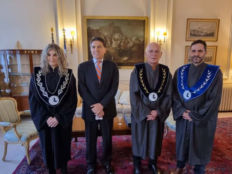 Κεν Λόουτς: «Τα Γλυπτά του Παρθενώνα είναι κλεμμένα και πρέπει να επιστρέψουν στην Ελλάδα»