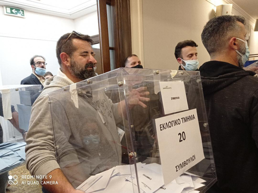 Ικανοποιητική η προσέλευση στις εκλογές του Δικηγορικού Συλλόγου Αθηνών