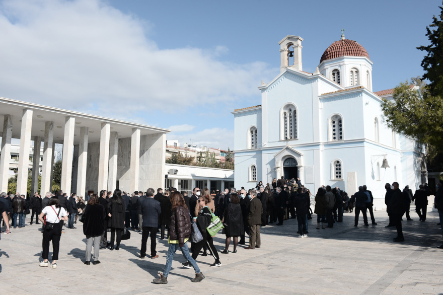 Φώφη Γεννηματά: Στο Α’ Νεκροταφείο τελέστηκε το 40ήμερο μνημόσυνο